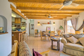 Adobe Home with Screened Patio - 3 Mi to NMSU!